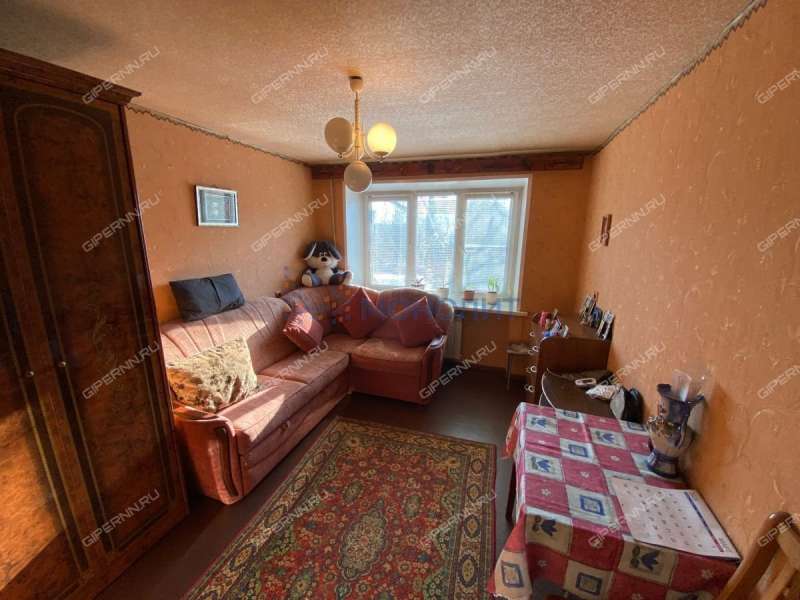 трёхкомнатная квартира на Дворовой улице дом 31