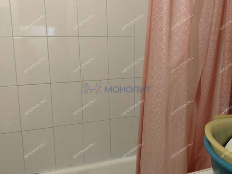 комната в доме 2 на проспекте Кораблестроителей