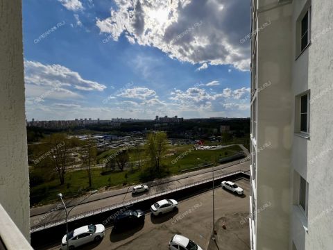 1-komnatnaya-ul-kompozitora-kasyanova-d-11 фото