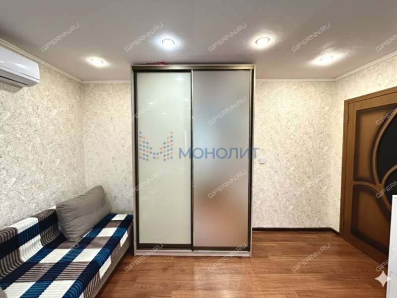 однокомнатная квартира на Завкомовской улице дом 6 к1