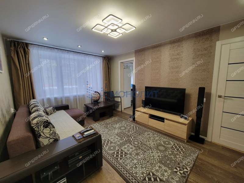 двухкомнатная квартира на улице Сутырина дом 18