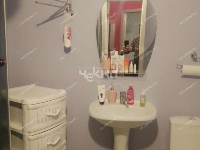 однокомнатная квартира на Коломенской улице дом 8  к1