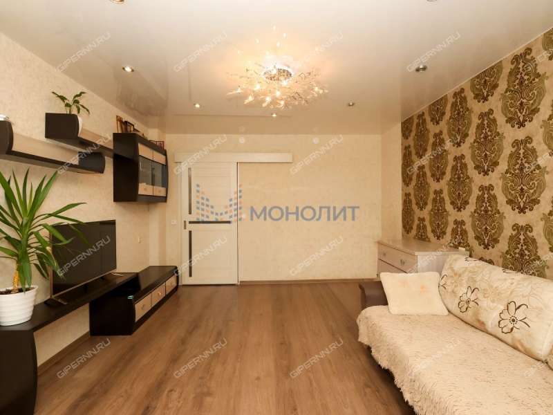 однокомнатная квартира на Волжской набережной дом 19