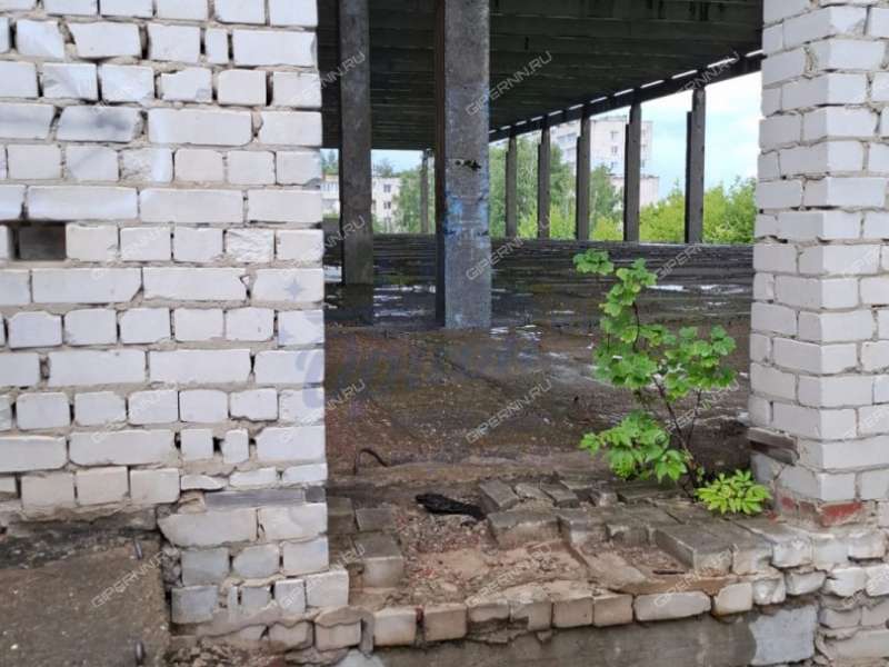 здание под офис, торговую площадь на улице Ступишина город Кстово