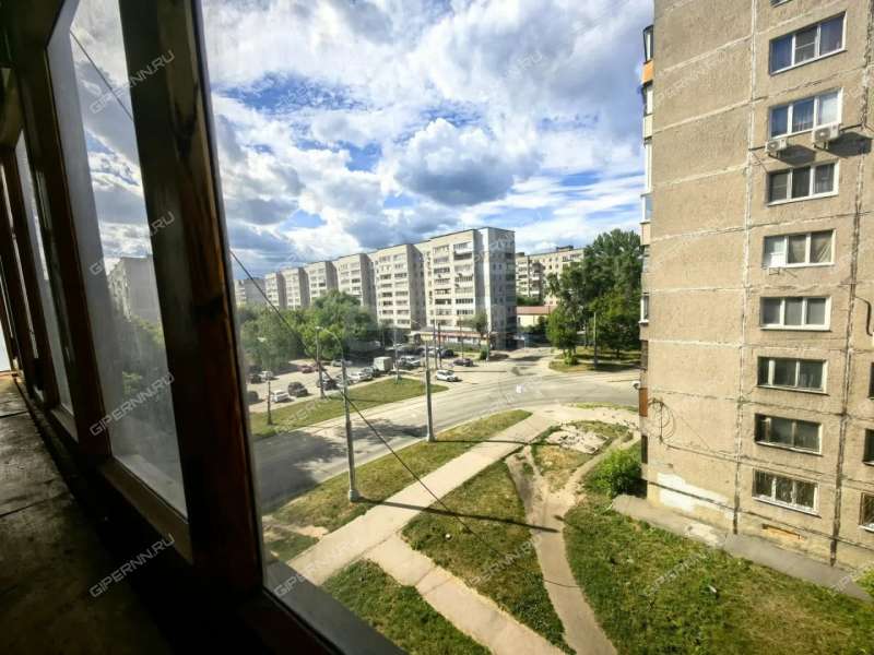 четырёхкомнатная квартира на Берёзовской улице дом 95