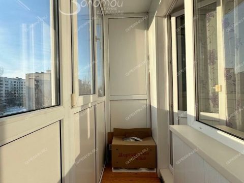 4-komnatnaya-ul-yuliusa-fuchika-d-7 фото