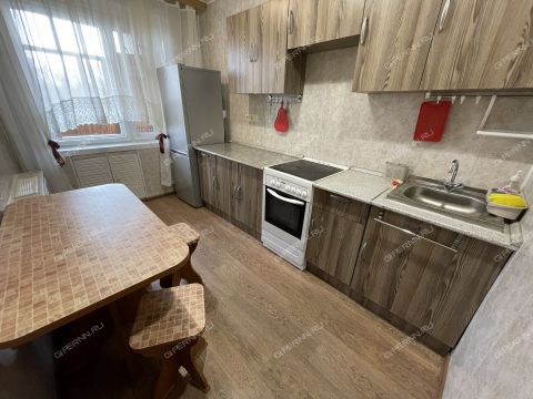 3-komnatnaya-prosp-molodezhnyy-d-12a фото