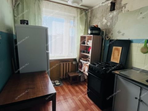 2-komnatnaya-ul-admirala-makarova-d-6-2 фото