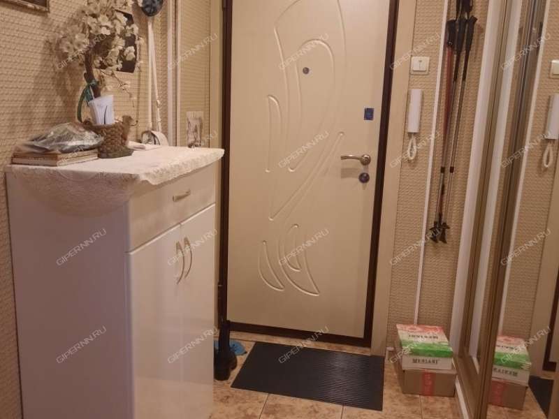 комната в доме 2 на улице Героя Советского Союза Усилова