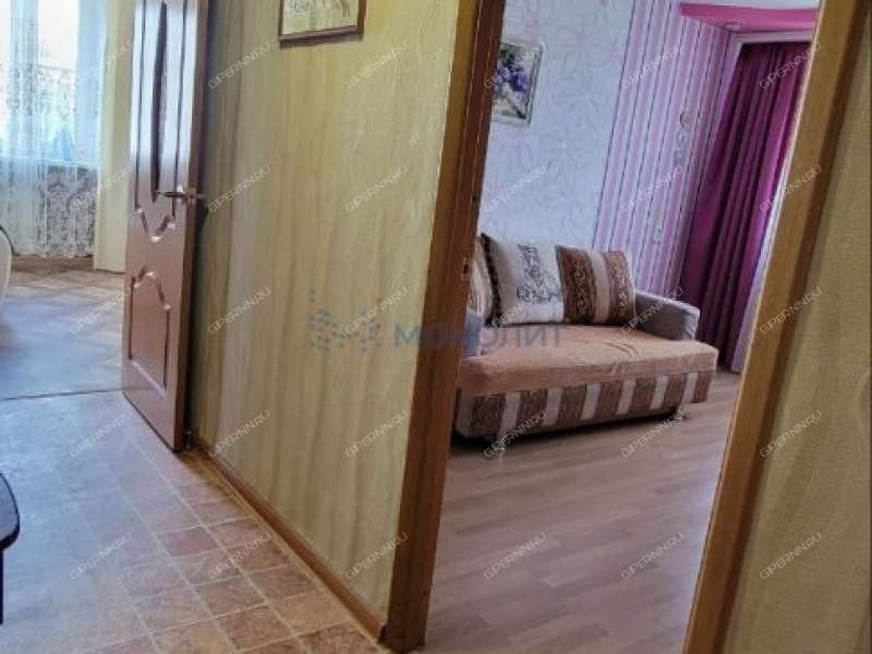 трёхкомнатная квартира на улице Маршала Рокоссовского дом 15