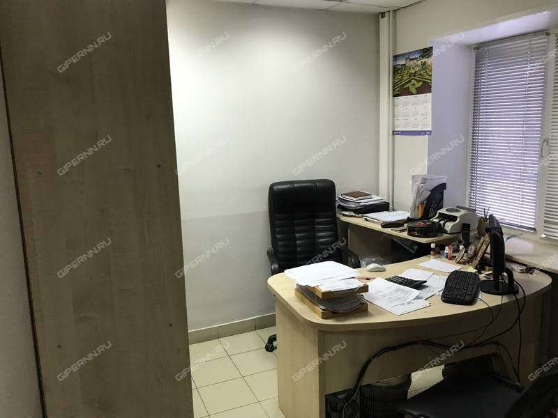 помещение под торговую площадь на Моховой улице