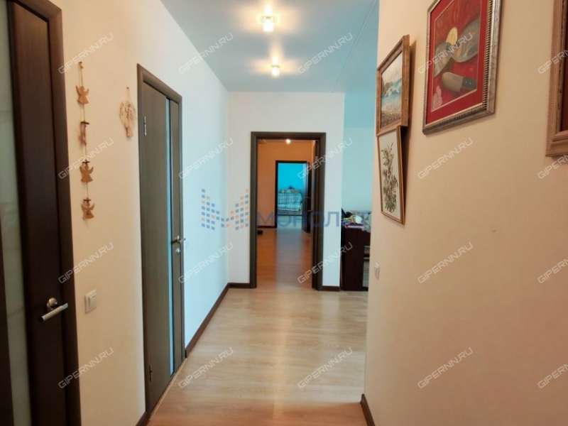 трёхкомнатная квартира на улице Бориса Панина дом 7в