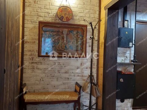 1-komnatnaya-b-r-60-letiya-oktyabrya-d-5a фото