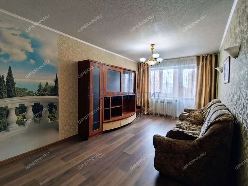 трёхкомнатная квартира на улице Тропинина дом 10