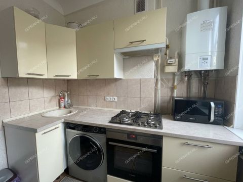 2-komnatnaya-poselok-berezovskiy-ul-znamenskaya-d-19 фото