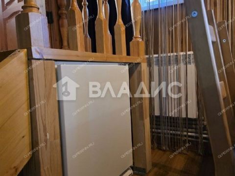 dom-selskiy-poselok-ilino-volodarskiy-rayon фото