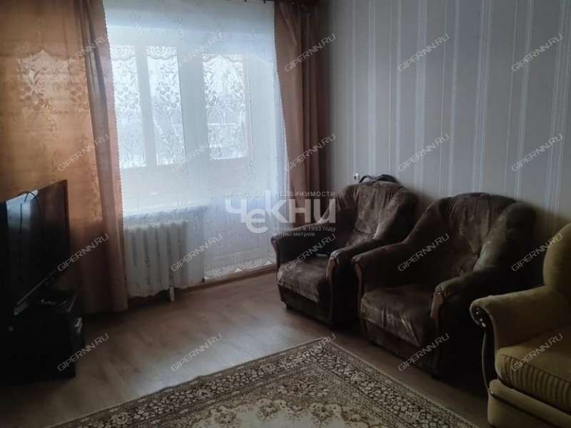 двухкомнатная квартира в 6-м микрорайоне дом 15б