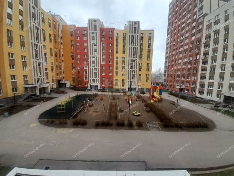1-komnatnaya-ul-romantikov-d-3 фото