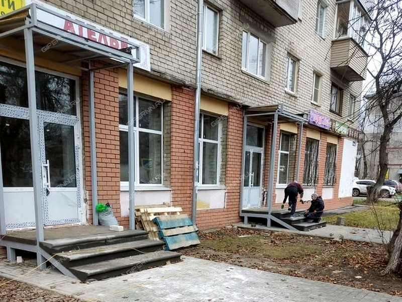 помещение под торговую площадь на улице Лескова