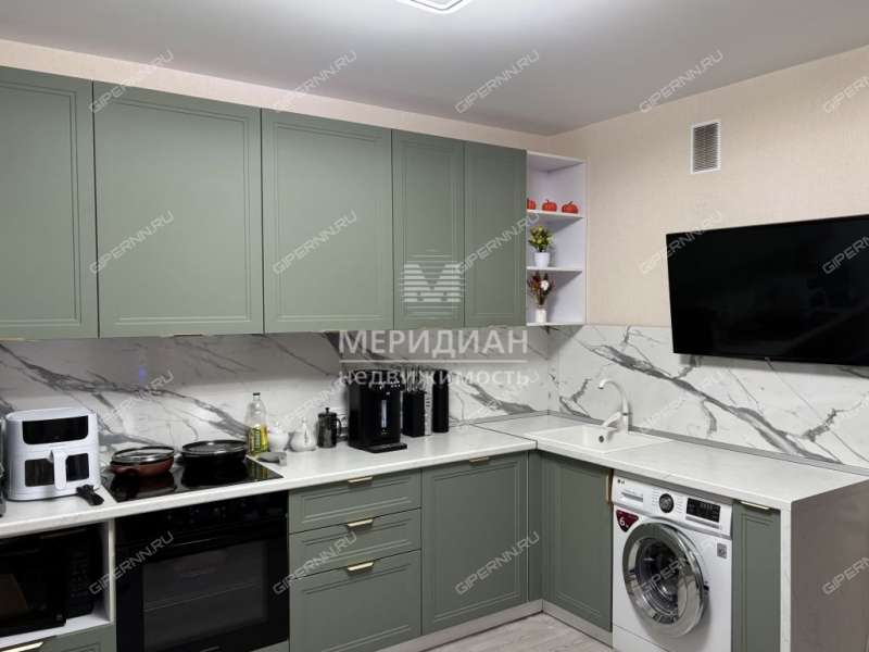 двухкомнатная квартира на Бурнаковской улице дом 117