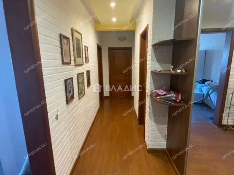 трёхкомнатная квартира на улице Янки Купалы дом 44