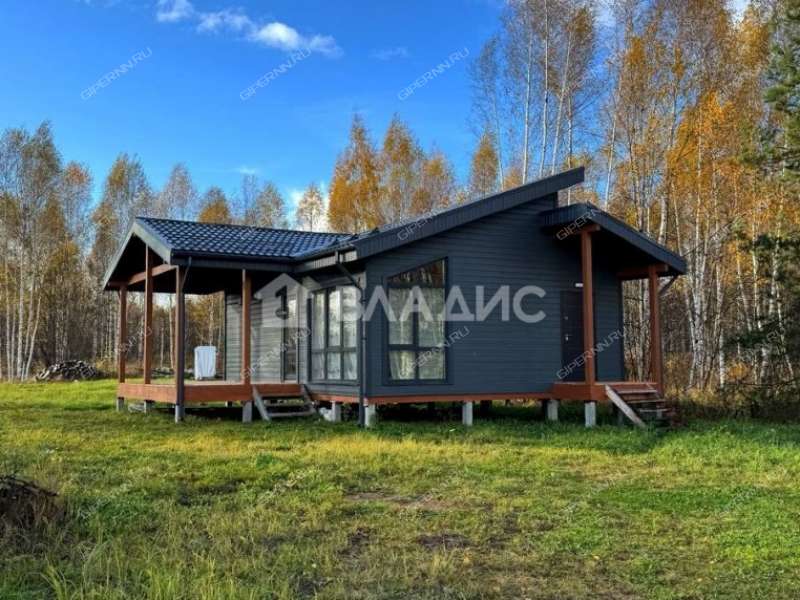 дом на 68А деревня Гумнищи