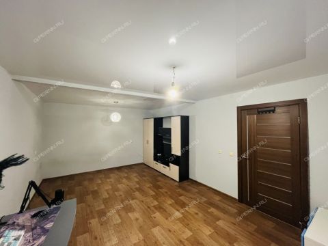 2-komnatnaya-prosp-gagarina-d-107 фото