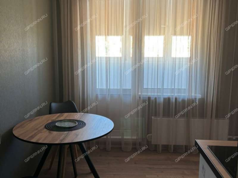 однокомнатная квартира на Бурнаковской улице дом 83