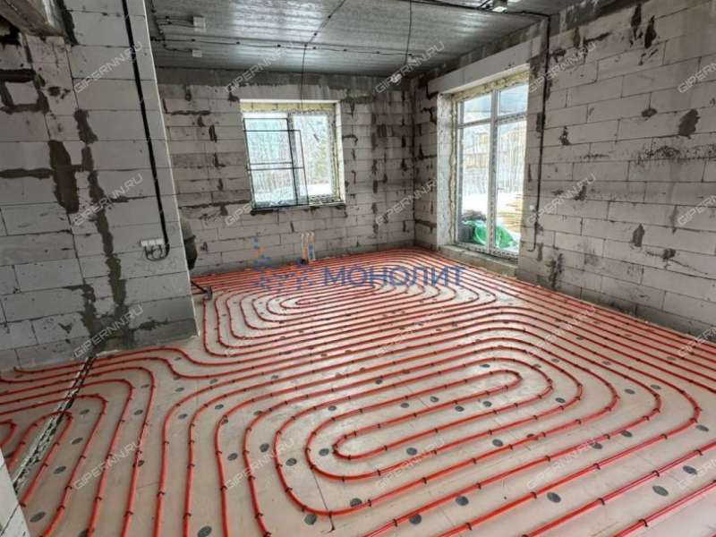 коттедж на улице Евстигнеева город Бор