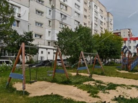 2-komnatnaya-ul-dvizhencev-d-30 фото