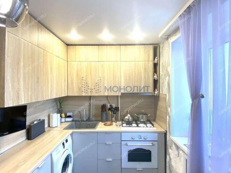 трёхкомнатная квартира на проспекте Циолковского дом 73 город Дзержинск