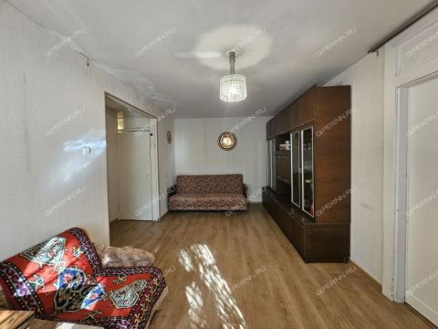 2-komnatnaya-ul-geroya-chugunova-d-7a фото