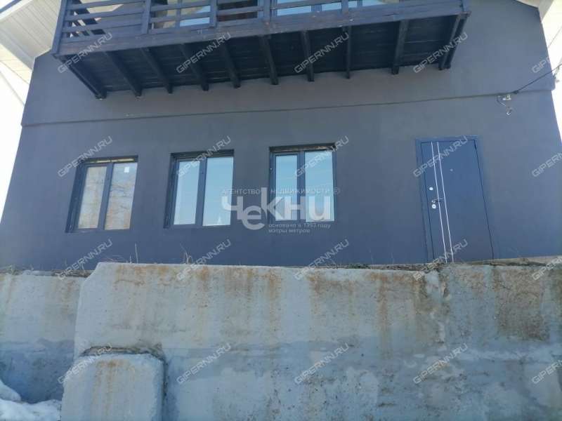 дом на улице Вяткина рабочий посёлок Большое Козино