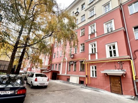 5-komnatnaya-ul-semashko-d-2 фото
