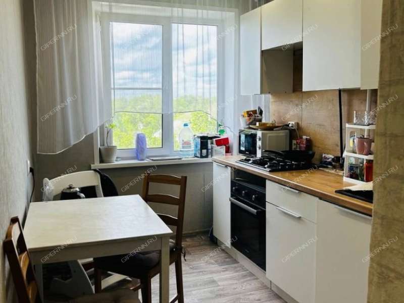 трёхкомнатная квартира на улице Мельникова дом 10