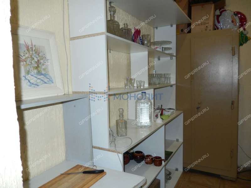 помещение под помещение свободного назначения, торговую площадь на улице Героя Давыдова