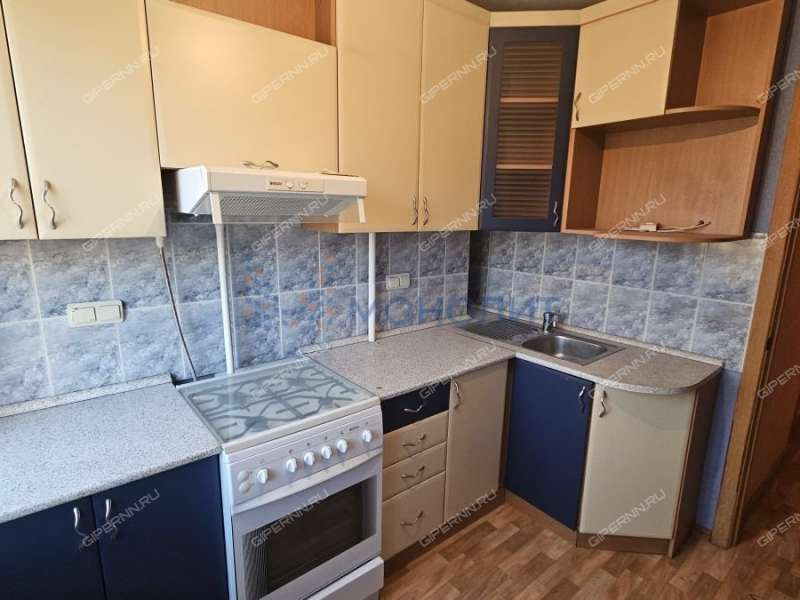 двухкомнатная квартира на улице Героя Советского Союза Усилова дом 1