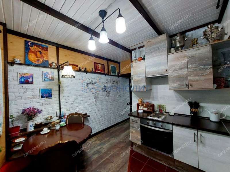 однокомнатная квартира на бульваре 60-летия Октября дом 5а