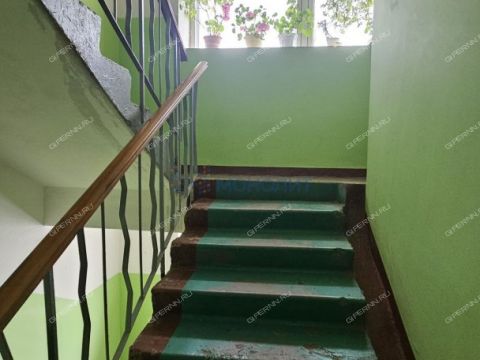 2-komnatnaya-ul-pyatigorskaya-d-18 фото