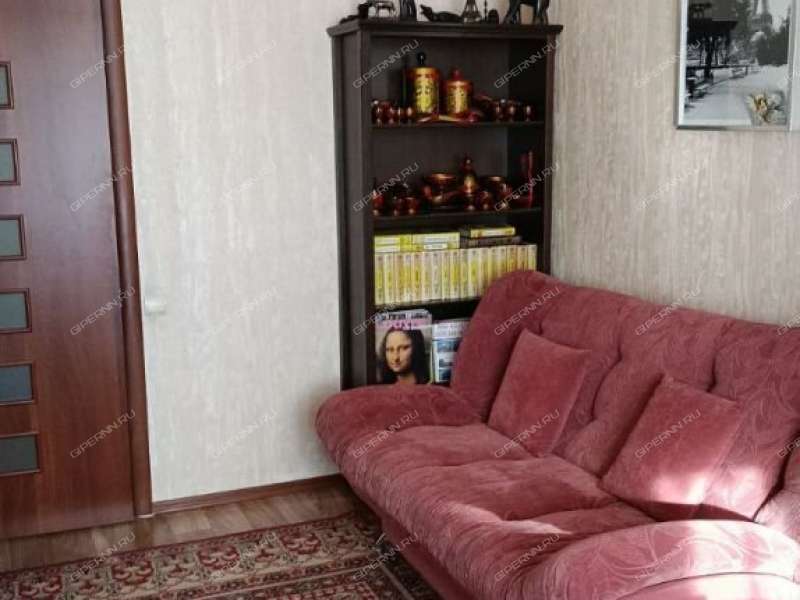 однокомнатная квартира на проспекте Кирова дом 8