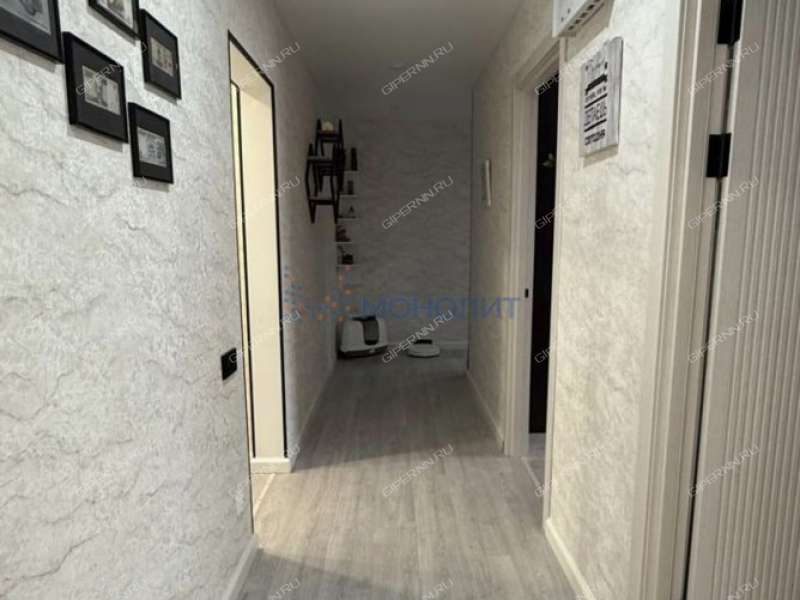 трёхкомнатная квартира на улице Коминтерна дом 16