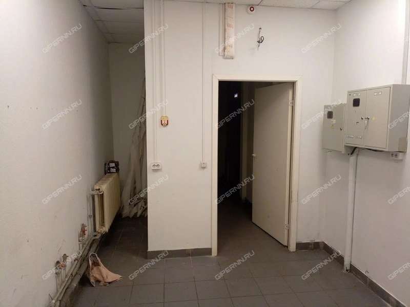 помещение под торговую площадь на Коминтерна ул, д. 139