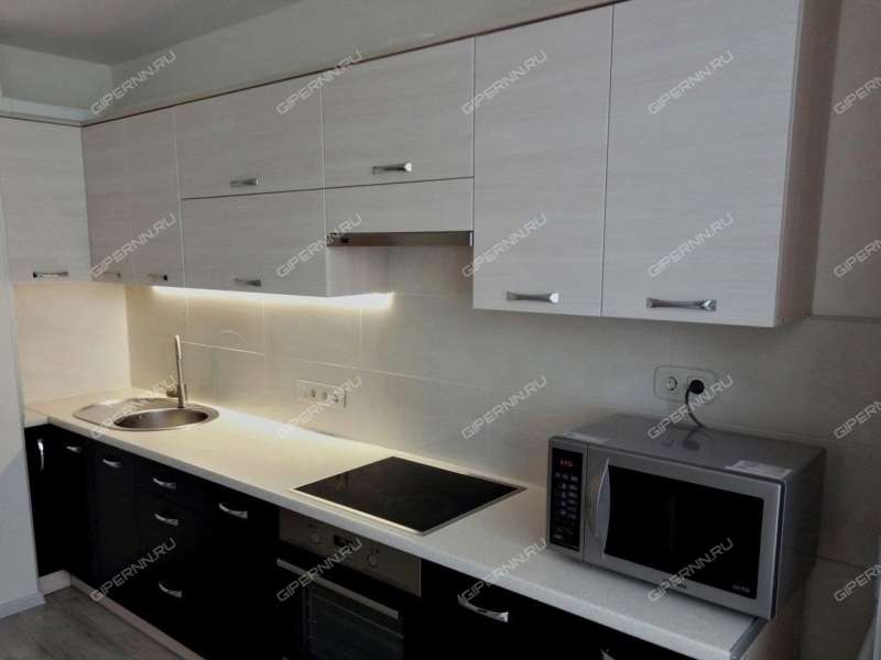 однокомнатная квартира на площади Максима Горького дом 4/2