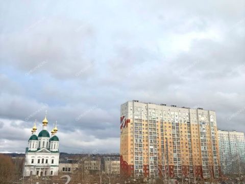 3-komnatnaya-ul-geroya-shnitnikova-d-8 фото