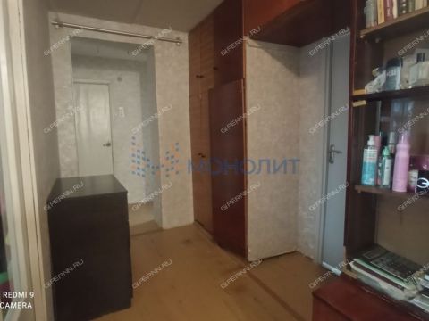 4-komnatnaya-ul-admirala-makarova-d-8-k1 фото