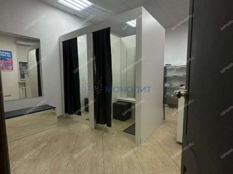 помещение под помещение свободного назначения на Московском шоссе