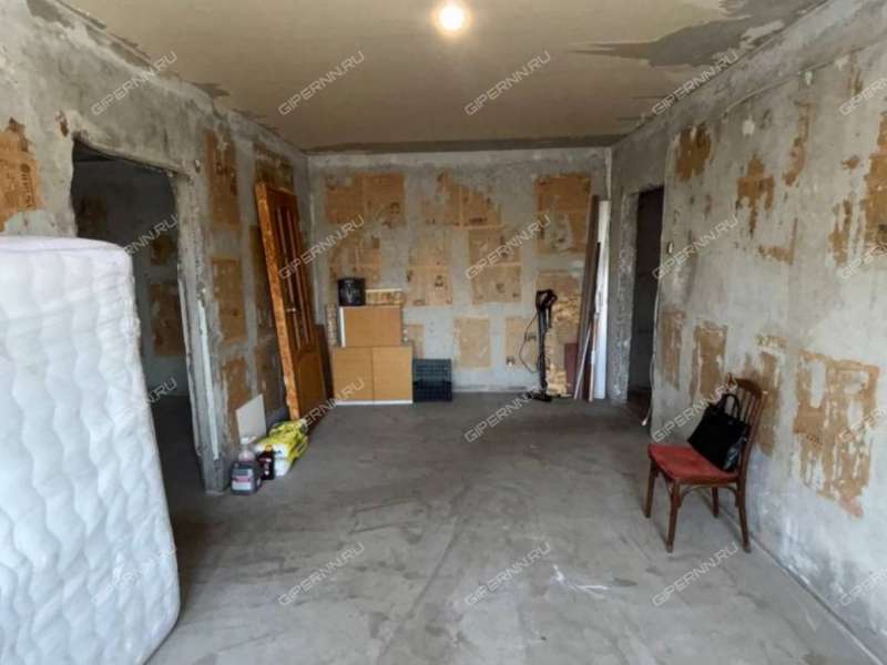 трёхкомнатная квартира на улице Героев Космоса дом 52