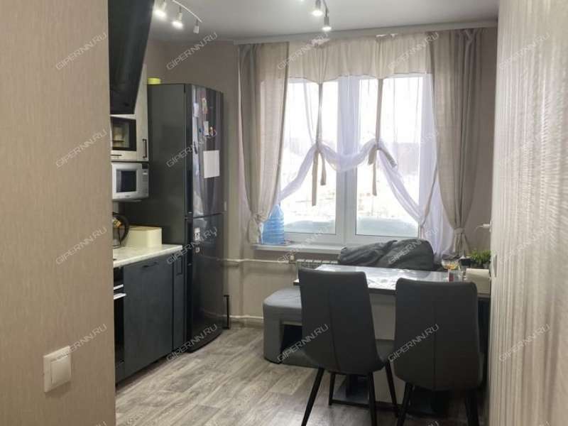 однокомнатная квартира на улице Студгородок дом 18