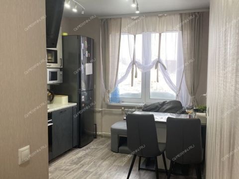 1-komnatnaya-ul-studgorodok-d-18 фото