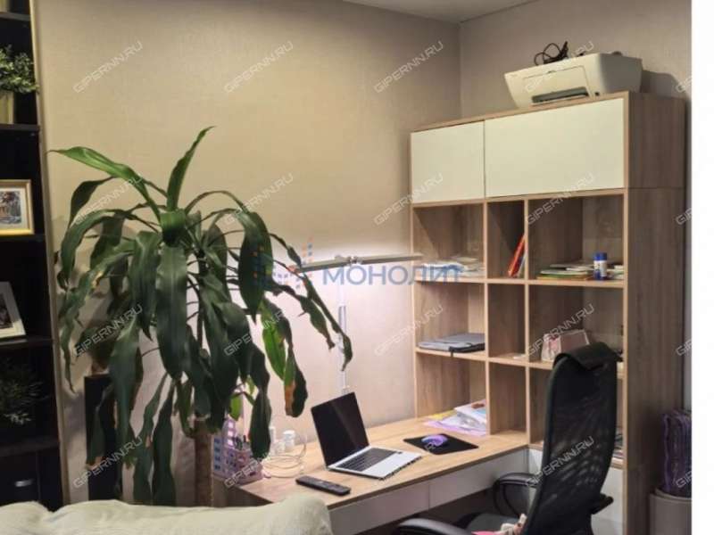 трёхкомнатная квартира на Волжской набережной дом 7